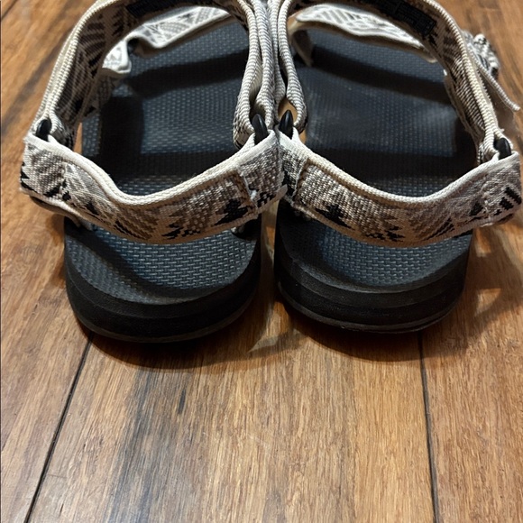 Teva Women’s Original Universal Outdoor Sandals Size 10 Black White - Picture 4 of 9